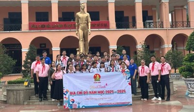 Hành trình “Em yêu thành phố em” và hành trình  Địa chỉ đỏ 