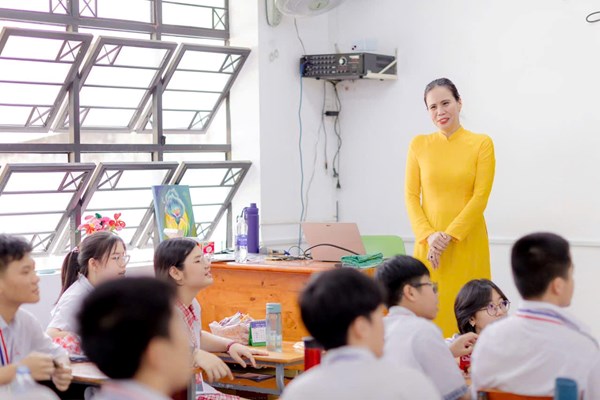 Thông báo họp Về việc triển khai hướng dẫn đăng kí Tuyển sinh 10 năm học 2026 - 2027