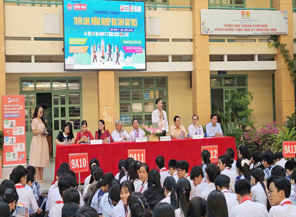 Chương trình “Tư vấn hướng nghiệp và định hướng phân luồng học sinh sau trung học cơ sở (THCS) lần thứ 11” - Năm học 2025–2026