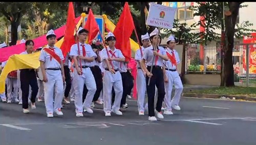 Hội thi nghi thức đội tntp hồ chí minh khối thcs cụm thi đua số 5 năm học 2025 - 2026