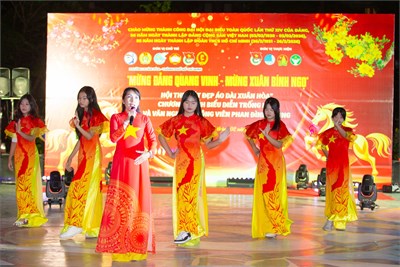 Trường THCS Lê Lợi tham dự chương trình nghệ thuật  Mừng Đảng, mừng Xuân Bính Ngọ 2026  và hội thi  Nét đẹp áo dài Xuân Hòa 
