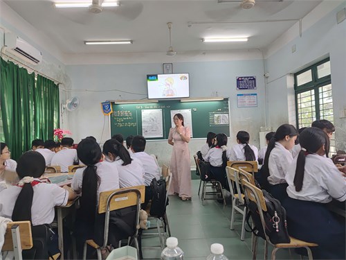 Cô Hoàng Thị Bích Tuyền Bài TRAO ĐỔI KHÍ Ở SINH VẬT-KHỐI 7