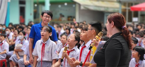 Kế hoạch tổ chức học ngoại ngữ với người nước ngoài năm học 2025-2026
Số 201/KH-LTK ngày 10 tháng 9 năm 2025