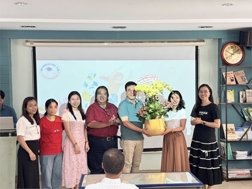 🎉 Tri ân ngày 8/3 - Những bông hoa của trường THCS Nguyễn Du 🌷