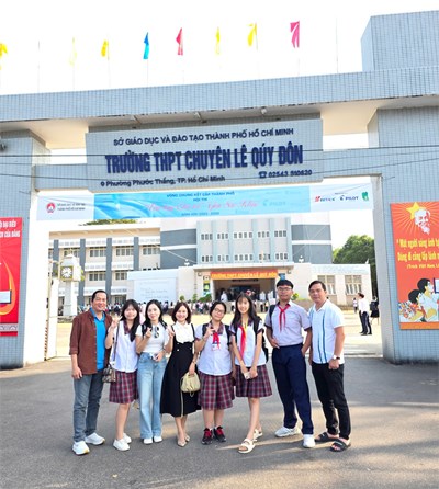 Tự hào khi Trường THCS Nguyễn Văn Bá có 4 thí sinh  tham dự Vòng chung kết cuộc thi  Văn hay chữ tốt - Giải Sao Khuê  cấp TP Hồ Chí Minh