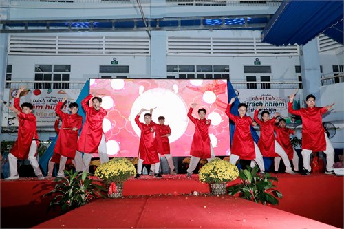 🌺 Chúc mừng lớp 9/10 đạt giải Cống hiến hội thi văn nghệ Xuân Bính Ngọ 2026 🌼 
🎋 Mashup: Tết đến xuân về - Vui như Tết 🎋