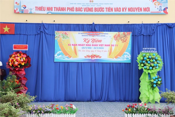 Kỷ niệm 43 năm ngày Nhà giáo Việt Nam 20/11 năm học 2025 - 2026