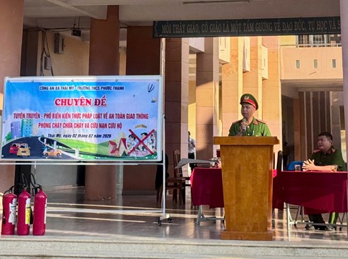 Trường THCS Phước Thạnh phối hợp Công an xã Thái Mỹ tổ chức buổi tuyên truyền pháp luật về An toàn giao thông và Phòng cháy chữa cháy