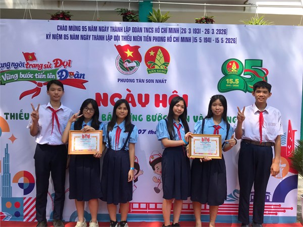 Chúc mừng Liên đội THCS Tân Bình đạt 1 giải Nhất và 1 giải Nhì Hội thi STEM  Tên lửa nước - Sáng tạo măng non 