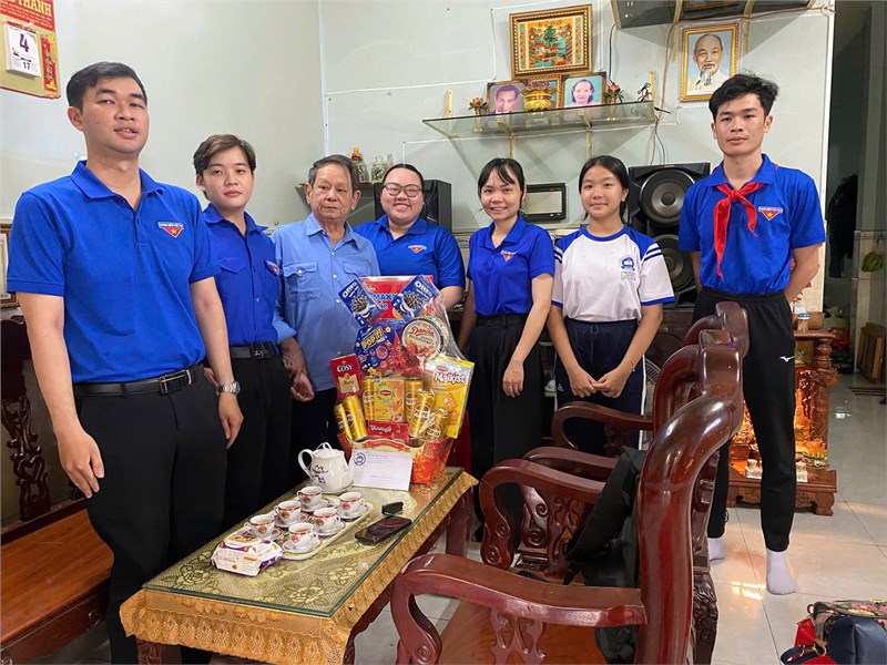 <a href="/hinh-anh-hoat-dong/sac-xuan-tinh-nguyen-chao-mung-96-nam-ngay-thanh-lap-dang/ctfull/48039/739548">Sắc xuân tình nguyện – chào mừng 96 năm ngày<span class=bacham>...</span></a>