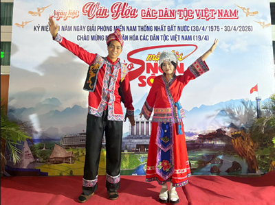 Chúc mừng 2 Thầy Cô đạt giải Ba hội thi với chủ đề  Tự hào sắc màu văn hóa các dân tộc Việt Nam 