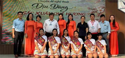 Rực rỡ sắc xuân trong chuyên đề Âm nhạc tại trường THCS Võ Thành Trang