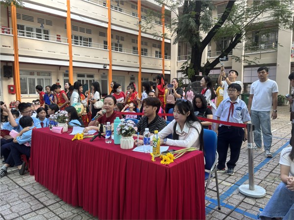 HỘI THI VĂN NGHỆ CHÀO MỪNG 20/11/2025